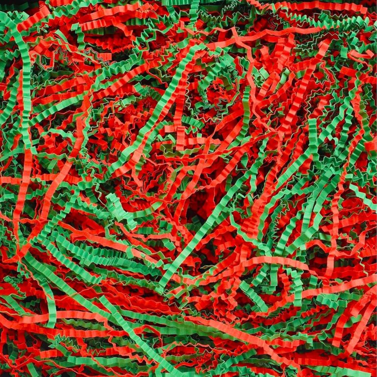 2 LB Crinkle Cut Paper